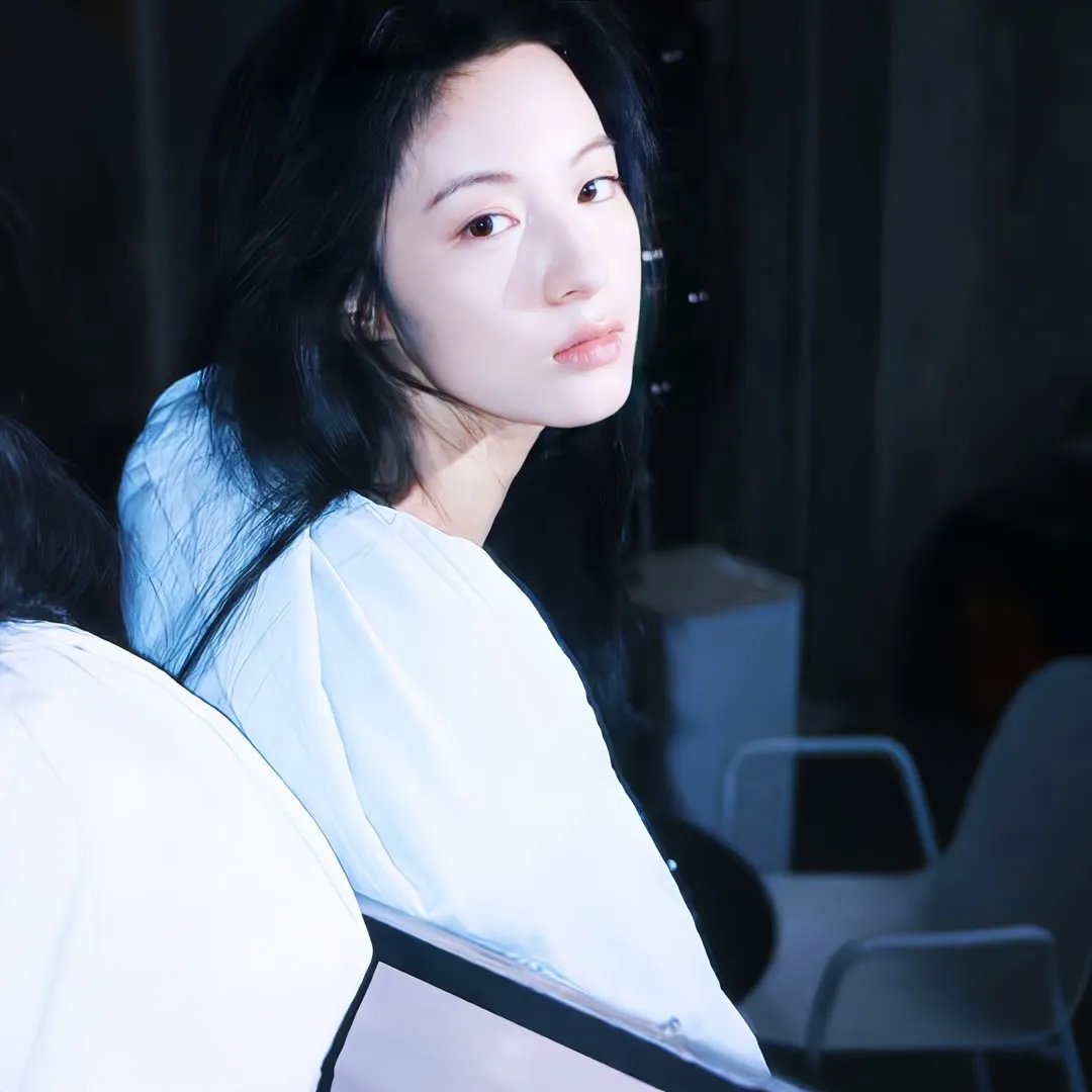 又是吴海英